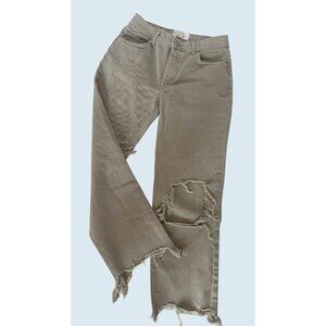 FREE PEOPLE Light Green Mid Rise Busted Knee Raw Hem Jeans Sz 25